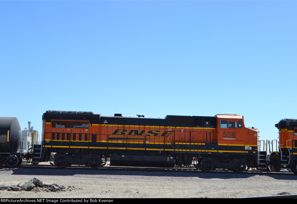 BNSF 556